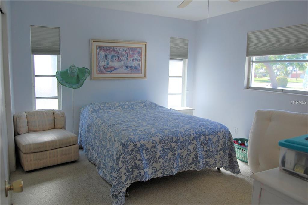 428 SHORE ROAD, VENICE, Florida 34285, 2 Bedrooms Bedrooms, 7 Rooms Rooms,2 BathroomsBathrooms,Residential,For sale,SHORE,N5915634