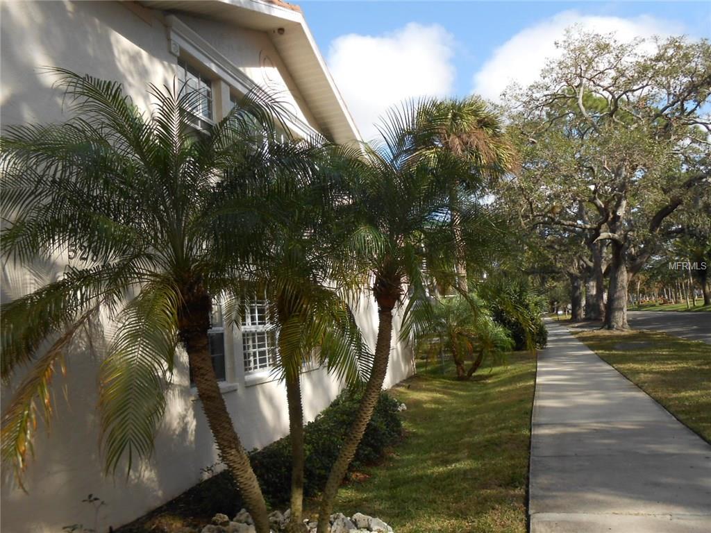 528 W VENICE AVENUE, VENICE, Florida 34285, 2 Bedrooms Bedrooms, 5 Rooms Rooms,2 BathroomsBathrooms,Residential,For sale,VENICE,N5915862