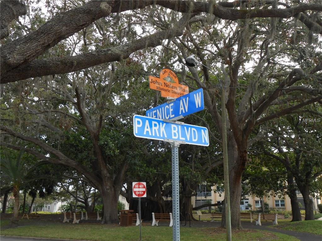 528 W VENICE AVENUE, VENICE, Florida 34285, 2 Bedrooms Bedrooms, 5 Rooms Rooms,2 BathroomsBathrooms,Residential,For sale,VENICE,N5915862