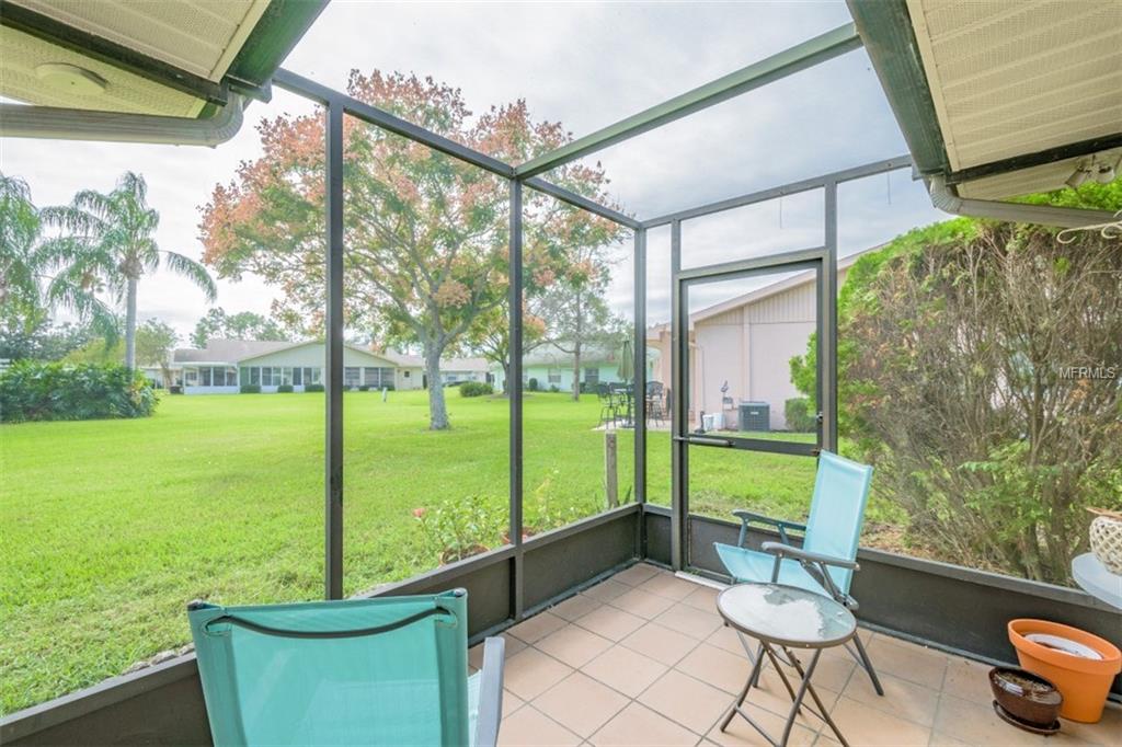 2310 GLENMORE CIRCLE, SUN CITY CENTER, Florida 33573, 2 Bedrooms Bedrooms, 7 Rooms Rooms,2 BathroomsBathrooms,Residential,For sale,GLENMORE,T2923879