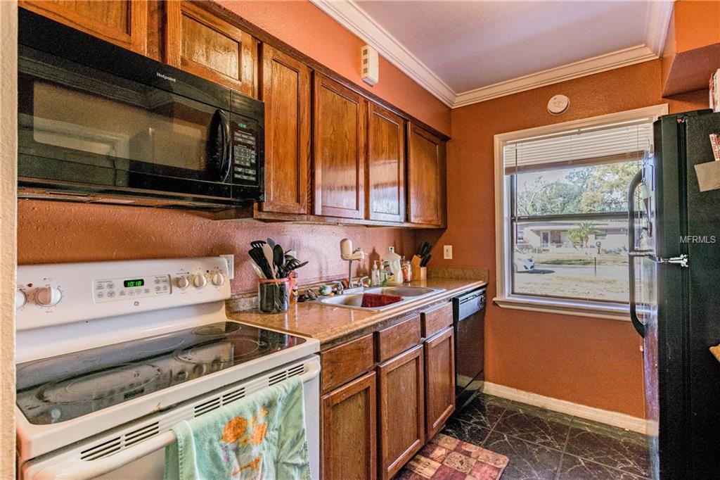 2207 EIFFEL DRIVE, ORLANDO, Florida 32808, 3 Bedrooms Bedrooms, 7 Rooms Rooms,1 BathroomBathrooms,Residential,For sale,EIFFEL,O5558853