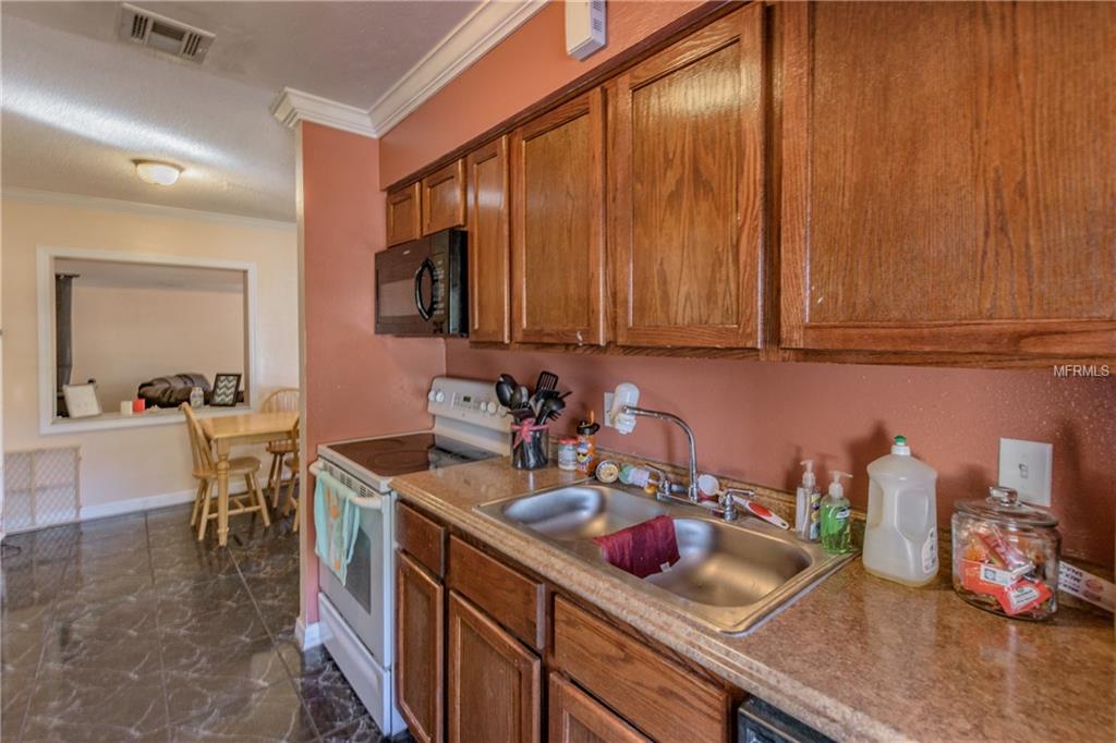 2207 EIFFEL DRIVE, ORLANDO, Florida 32808, 3 Bedrooms Bedrooms, 7 Rooms Rooms,1 BathroomBathrooms,Residential,For sale,EIFFEL,O5558853