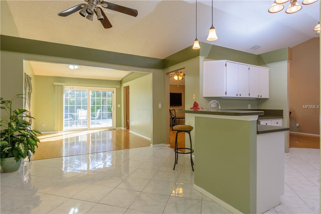 1516 RIVER OAKS DRIVE, TARPON SPRINGS, Florida 34689, 3 Bedrooms Bedrooms, 5 Rooms Rooms,2 BathroomsBathrooms,Residential,For sale,RIVER OAKS,U7846110