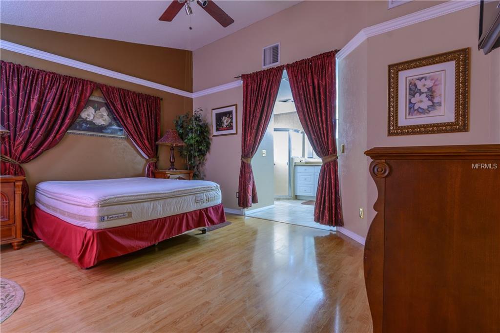 1516 RIVER OAKS DRIVE, TARPON SPRINGS, Florida 34689, 3 Bedrooms Bedrooms, 5 Rooms Rooms,2 BathroomsBathrooms,Residential,For sale,RIVER OAKS,U7846110