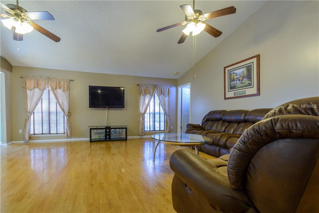 1516 RIVER OAKS DRIVE, TARPON SPRINGS, Florida 34689, 3 Bedrooms Bedrooms, 5 Rooms Rooms,2 BathroomsBathrooms,Residential,For sale,RIVER OAKS,U7846110