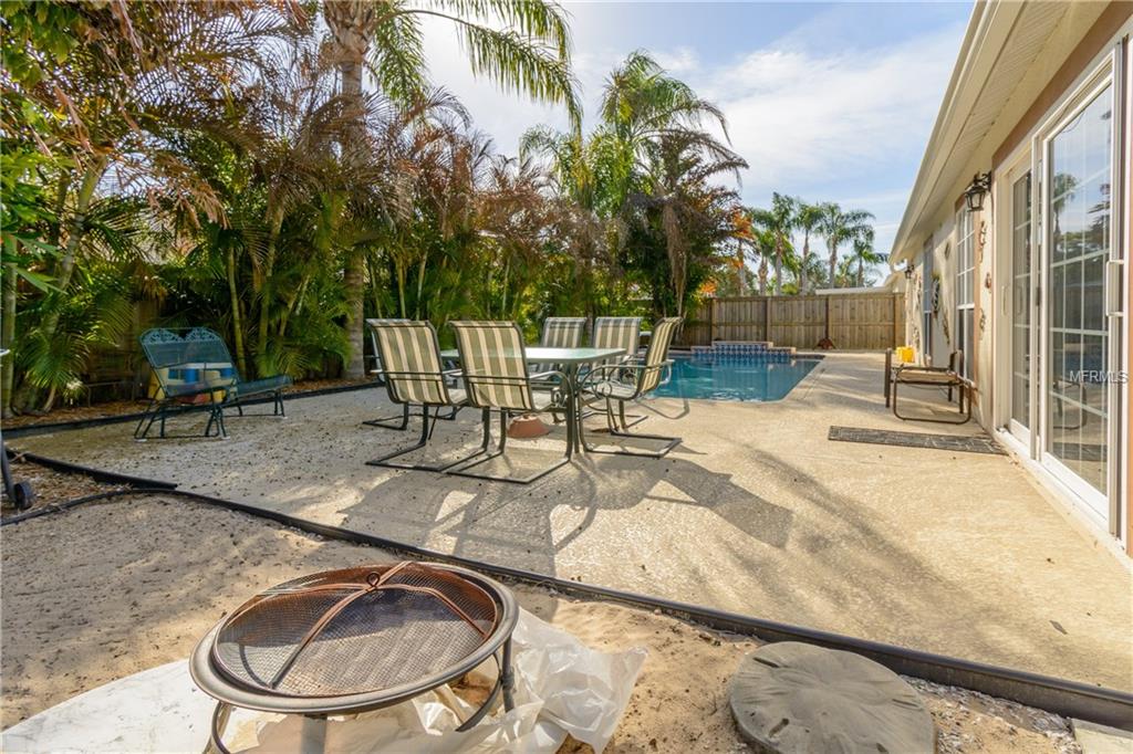 1516 RIVER OAKS DRIVE, TARPON SPRINGS, Florida 34689, 3 Bedrooms Bedrooms, 5 Rooms Rooms,2 BathroomsBathrooms,Residential,For sale,RIVER OAKS,U7846110