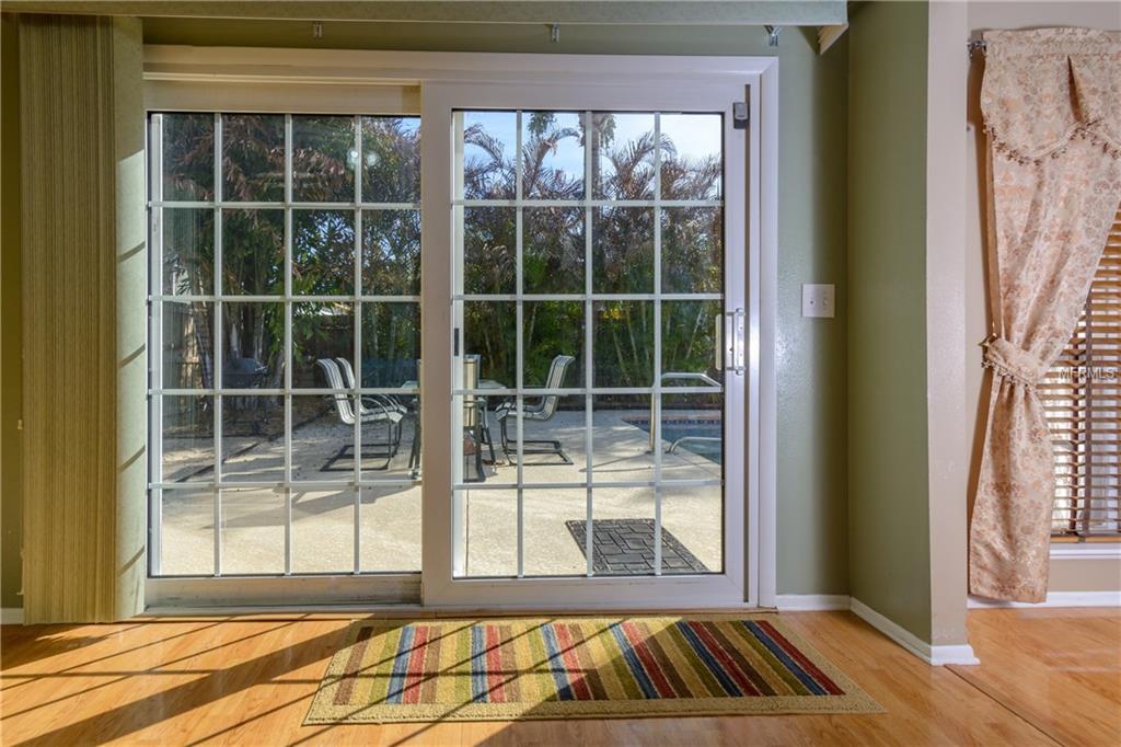 1516 RIVER OAKS DRIVE, TARPON SPRINGS, Florida 34689, 3 Bedrooms Bedrooms, 5 Rooms Rooms,2 BathroomsBathrooms,Residential,For sale,RIVER OAKS,U7846110