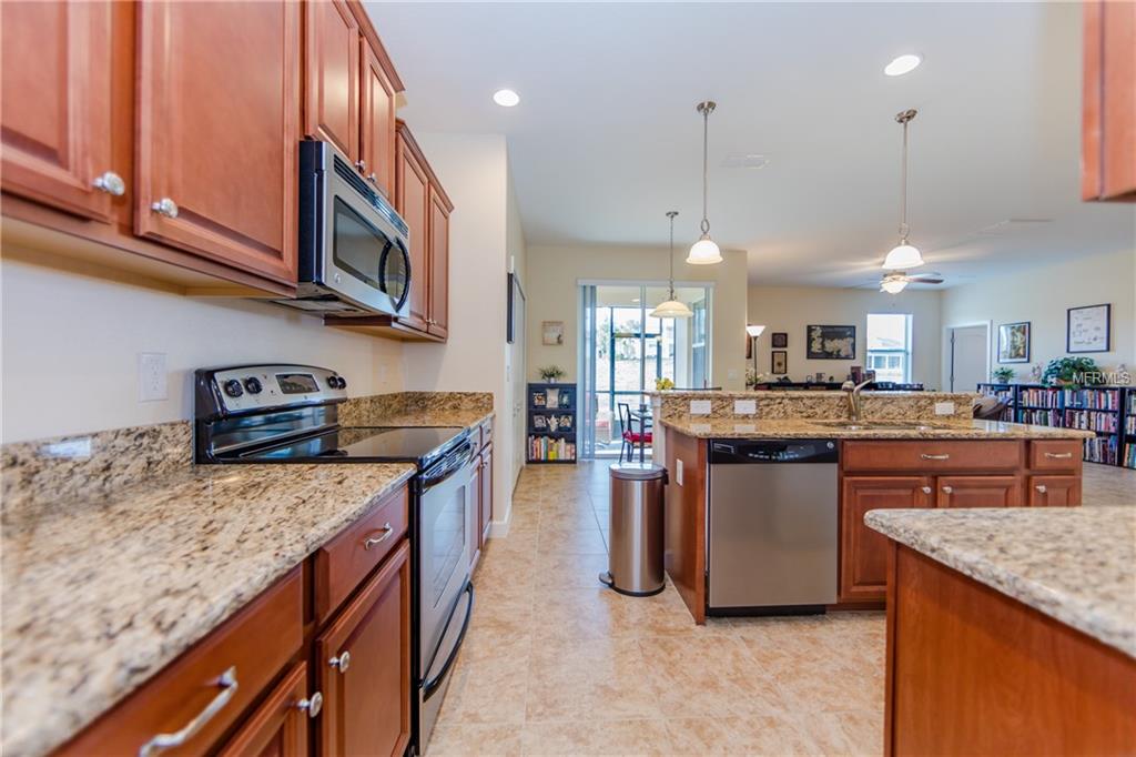 3391 CORTLAND DRIVE, DAVENPORT, Florida 33837, 5 Bedrooms Bedrooms, 10 Rooms Rooms,2 BathroomsBathrooms,Residential,For sale,CORTLAND,S4856795