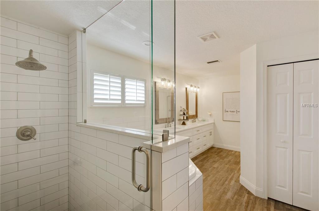 18413 30TH STREET, LUTZ, Florida 33559, 4 Bedrooms Bedrooms, 9 Rooms Rooms,3 BathroomsBathrooms,Residential,For sale,30TH,T2928194