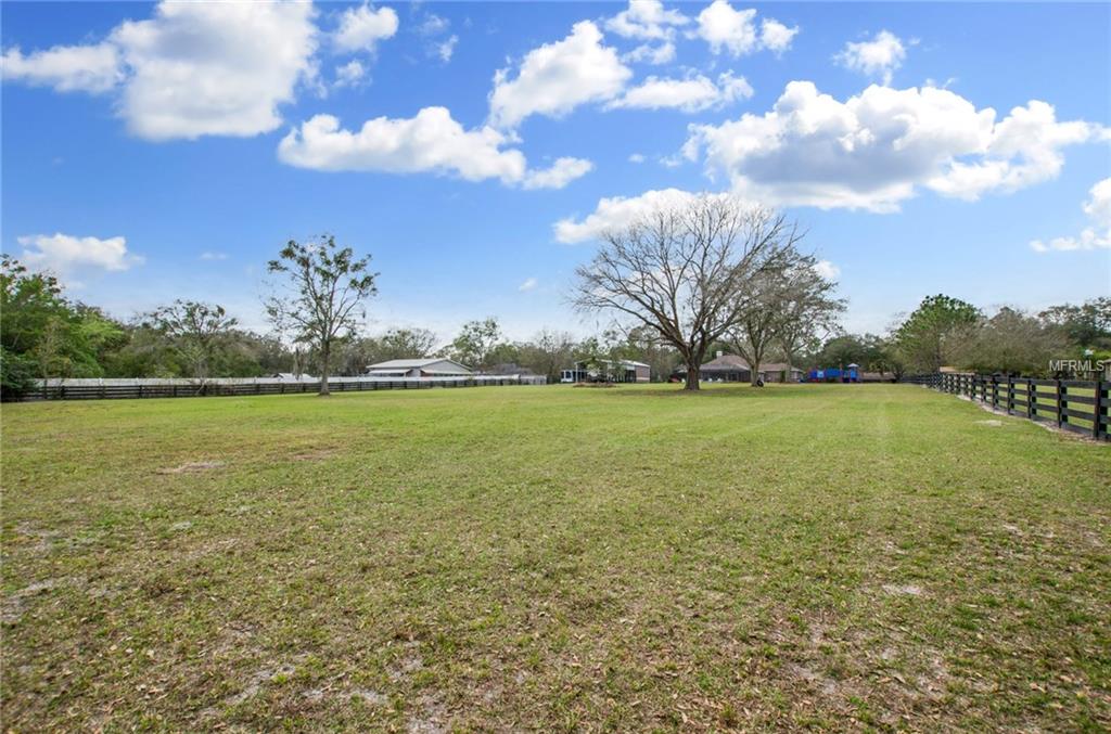 18413 30TH STREET, LUTZ, Florida 33559, 4 Bedrooms Bedrooms, 9 Rooms Rooms,3 BathroomsBathrooms,Residential,For sale,30TH,T2928194