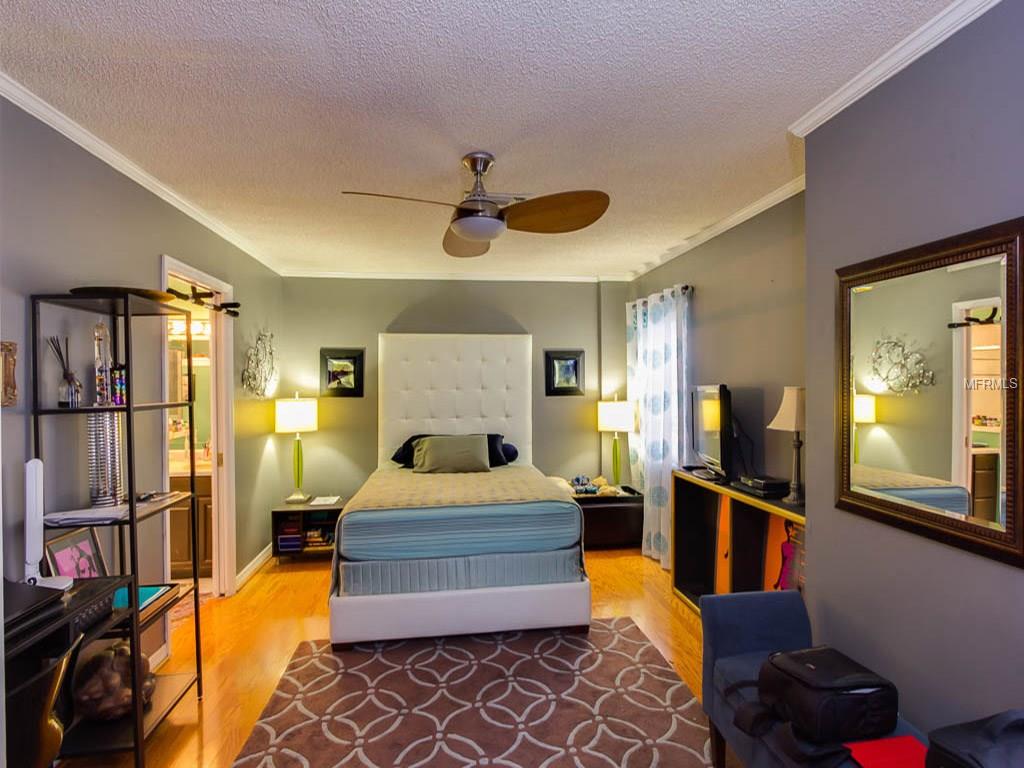 48 E KING STREET, ORLANDO, Florida 32804, 4 Bedrooms Bedrooms, 7 Rooms Rooms,2 BathroomsBathrooms,Residential,For sale,KING,O5561720