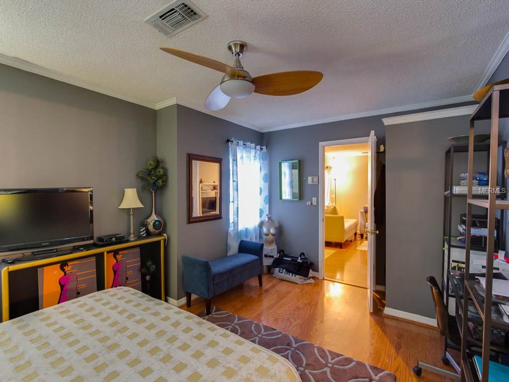 48 E KING STREET, ORLANDO, Florida 32804, 4 Bedrooms Bedrooms, 7 Rooms Rooms,2 BathroomsBathrooms,Residential,For sale,KING,O5561720