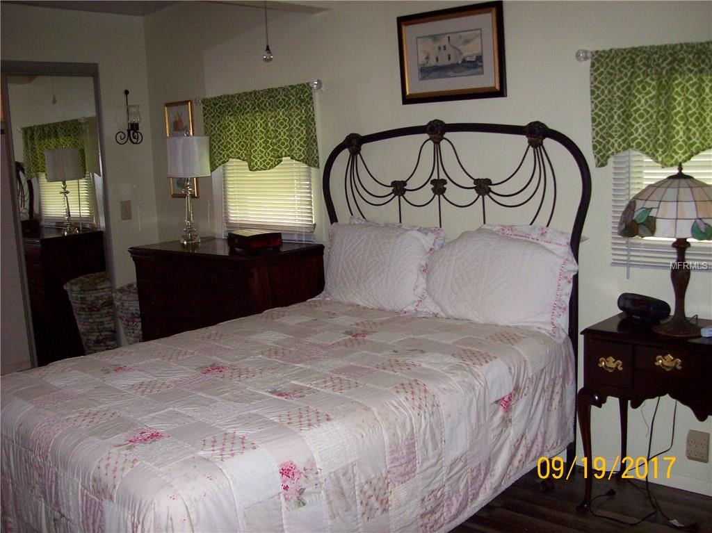 6815 AMOKO COURT, NORTH PORT, Florida 34287, 2 Bedrooms Bedrooms, 6 Rooms Rooms,2 BathroomsBathrooms,Residential,For sale,AMOKO,C7243650