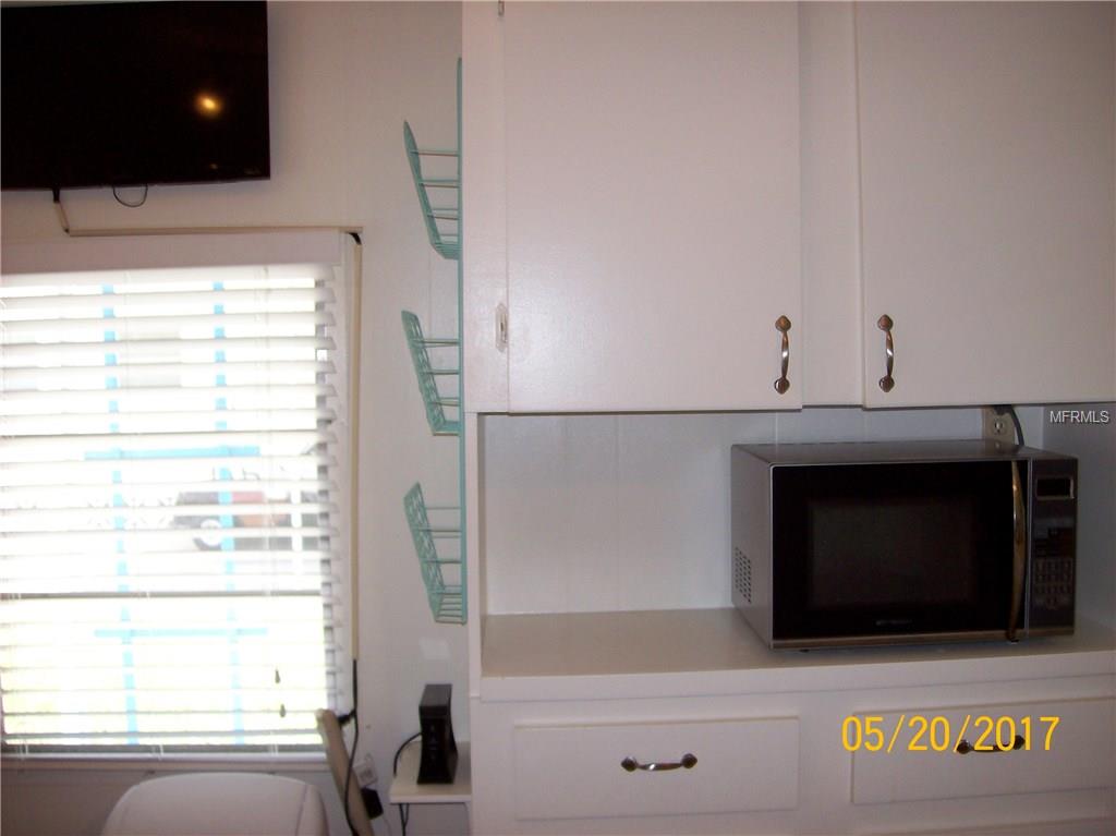 6815 AMOKO COURT, NORTH PORT, Florida 34287, 2 Bedrooms Bedrooms, 6 Rooms Rooms,2 BathroomsBathrooms,Residential,For sale,AMOKO,C7243650