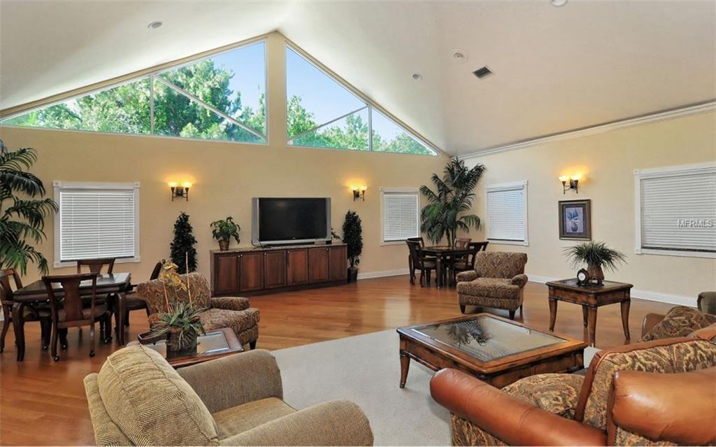 5210 MANORWOOD DRIVE, SARASOTA, Florida 34235, 3 Bedrooms Bedrooms, 6 Rooms Rooms,2 BathroomsBathrooms,Residential,For sale,MANORWOOD,A4202134