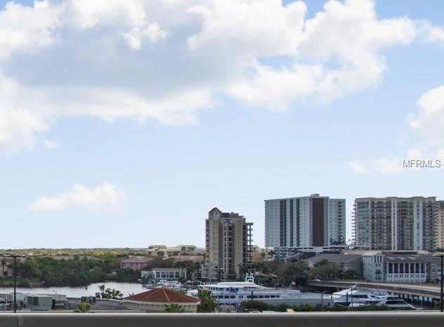 1209 E CUMBERLAND AVENUE, TAMPA, Florida 33602, 2 Bedrooms Bedrooms, 3 Rooms Rooms,2 BathroomsBathrooms,Residential,For sale,CUMBERLAND,T2916562