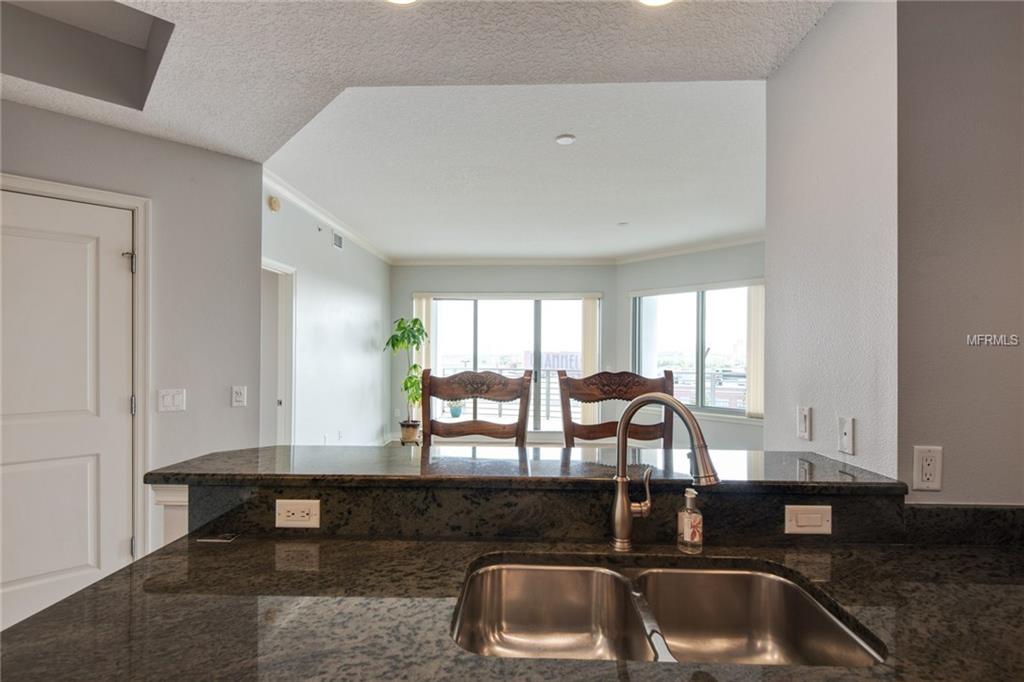 1209 E CUMBERLAND AVENUE, TAMPA, Florida 33602, 2 Bedrooms Bedrooms, 3 Rooms Rooms,2 BathroomsBathrooms,Residential,For sale,CUMBERLAND,T2916562