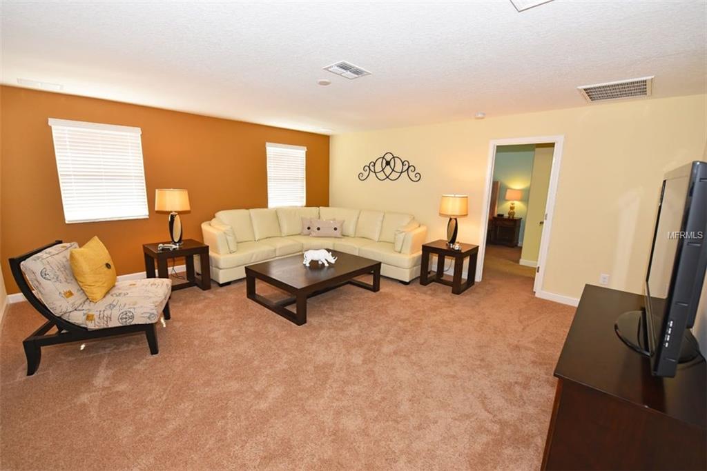 1443 MOON VALLEY DRIVE, KISSIMMEE, Florida 34747, 6 Bedrooms Bedrooms, 5 Rooms Rooms,6 BathroomsBathrooms,Residential,For sale,MOON VALLEY,S4855536