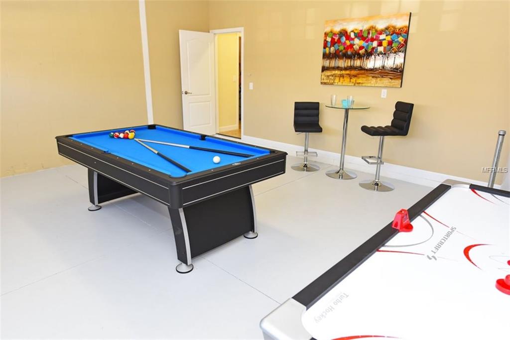 1443 MOON VALLEY DRIVE, KISSIMMEE, Florida 34747, 6 Bedrooms Bedrooms, 5 Rooms Rooms,6 BathroomsBathrooms,Residential,For sale,MOON VALLEY,S4855536