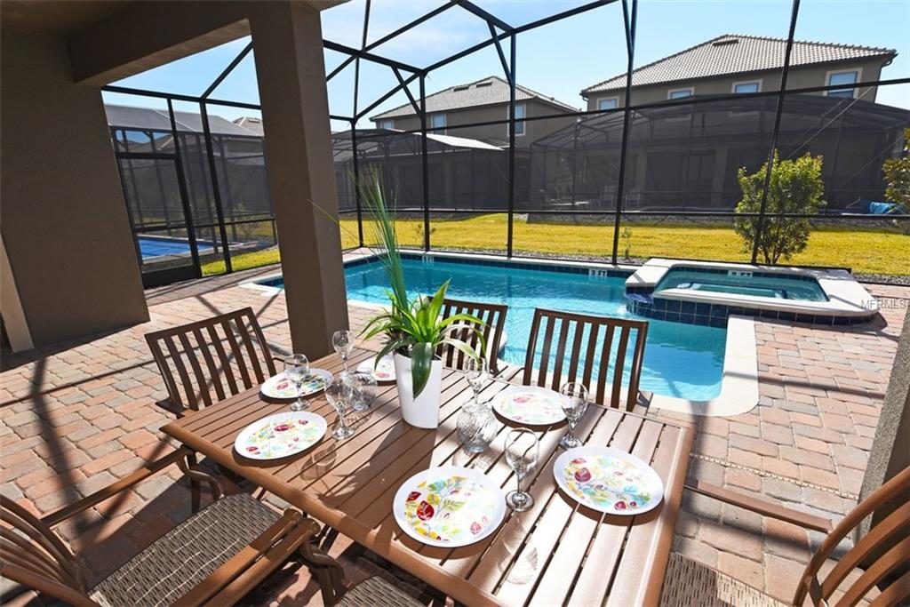 1443 MOON VALLEY DRIVE, KISSIMMEE, Florida 34747, 6 Bedrooms Bedrooms, 5 Rooms Rooms,6 BathroomsBathrooms,Residential,For sale,MOON VALLEY,S4855536