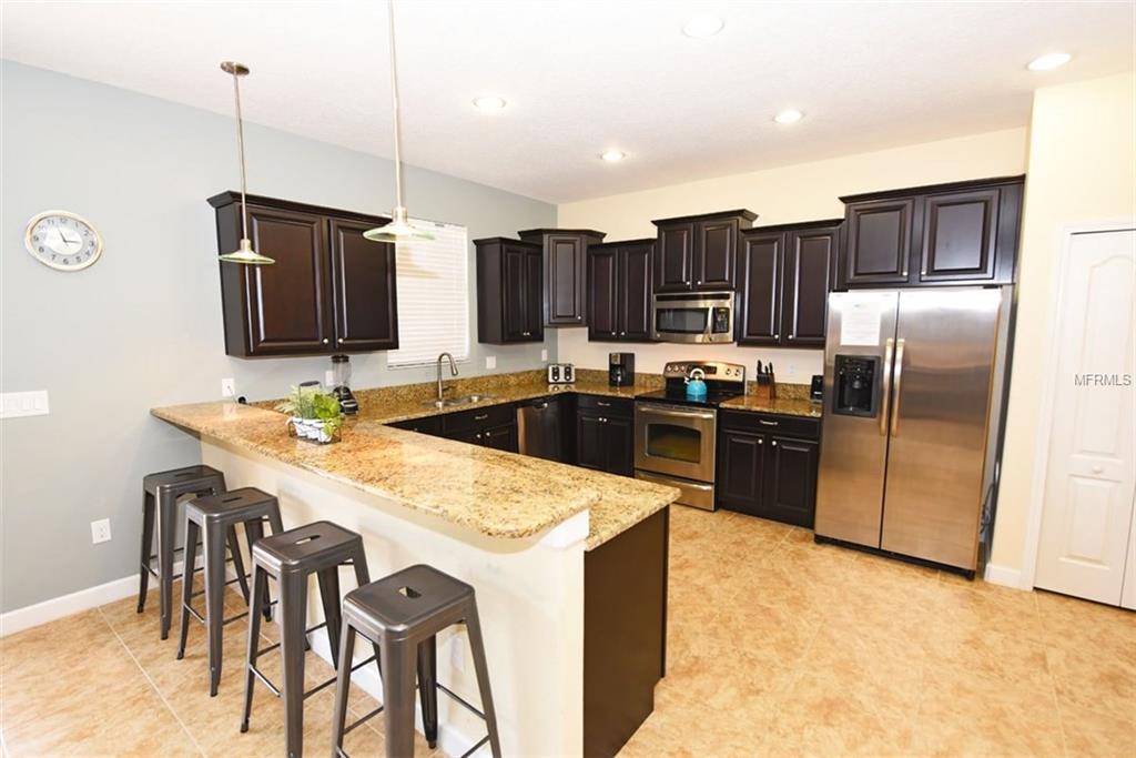 1443 MOON VALLEY DRIVE, KISSIMMEE, Florida 34747, 6 Bedrooms Bedrooms, 5 Rooms Rooms,6 BathroomsBathrooms,Residential,For sale,MOON VALLEY,S4855536