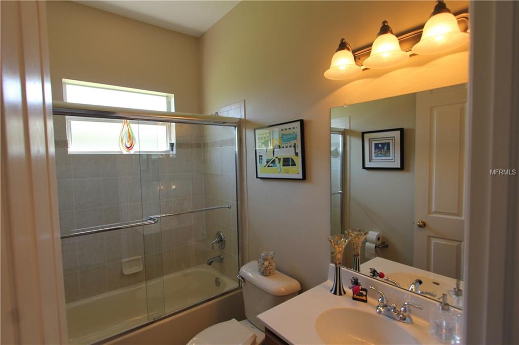 7416 GREEN STREET, UNIVERSITY PARK, Florida 34201, 4 Bedrooms Bedrooms, 3 Rooms Rooms,3 BathroomsBathrooms,Residential,For sale,GREEN,A4207249