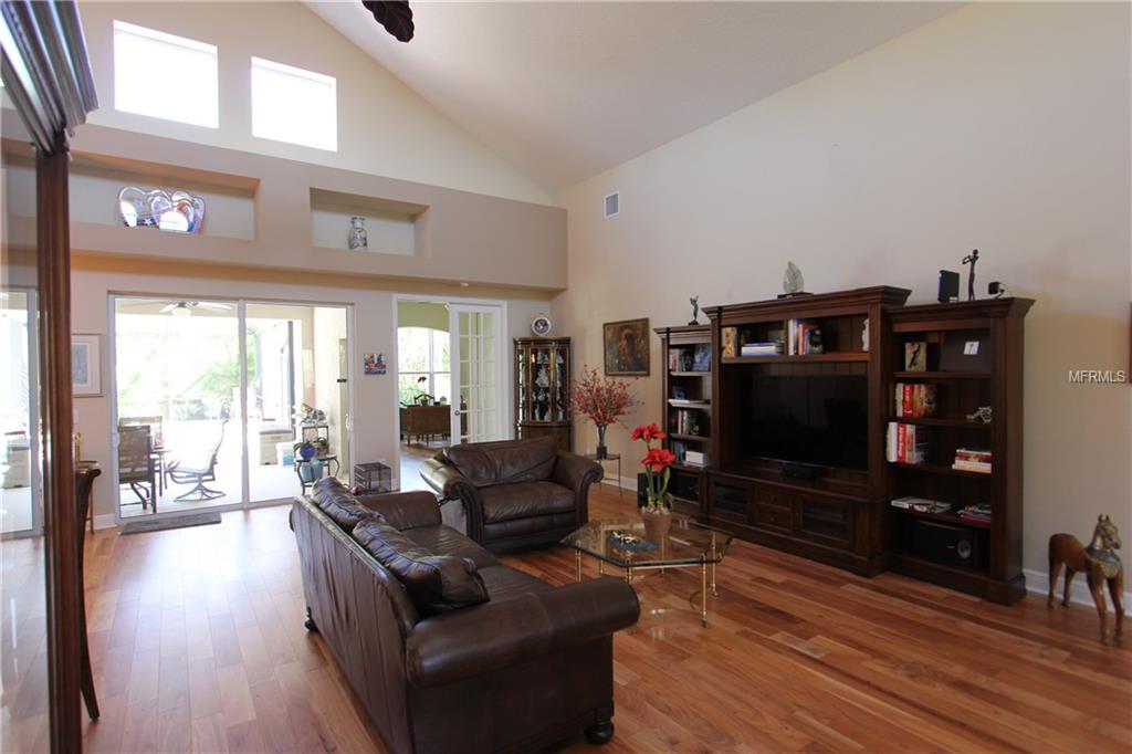 7416 GREEN STREET, UNIVERSITY PARK, Florida 34201, 4 Bedrooms Bedrooms, 3 Rooms Rooms,3 BathroomsBathrooms,Residential,For sale,GREEN,A4207249