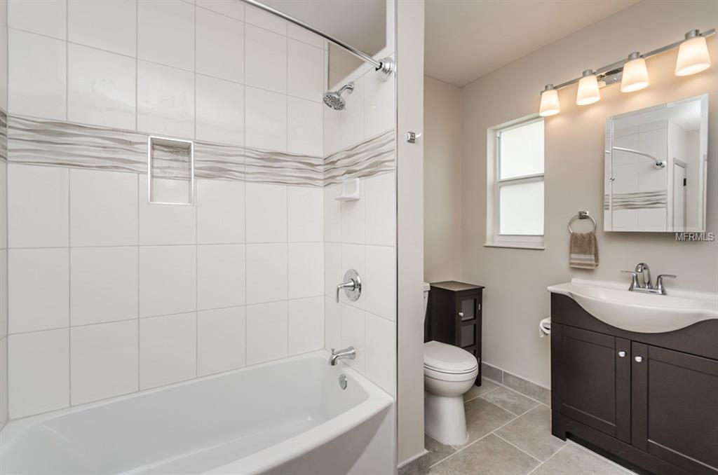 1867 EAST DRIVE, CLEARWATER, Florida 33755, 2 Bedrooms Bedrooms, 3 Rooms Rooms,2 BathroomsBathrooms,Residential,For sale,EAST,U7845201