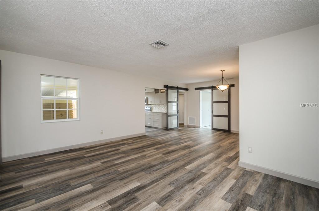 1867 EAST DRIVE, CLEARWATER, Florida 33755, 2 Bedrooms Bedrooms, 3 Rooms Rooms,2 BathroomsBathrooms,Residential,For sale,EAST,U7845201