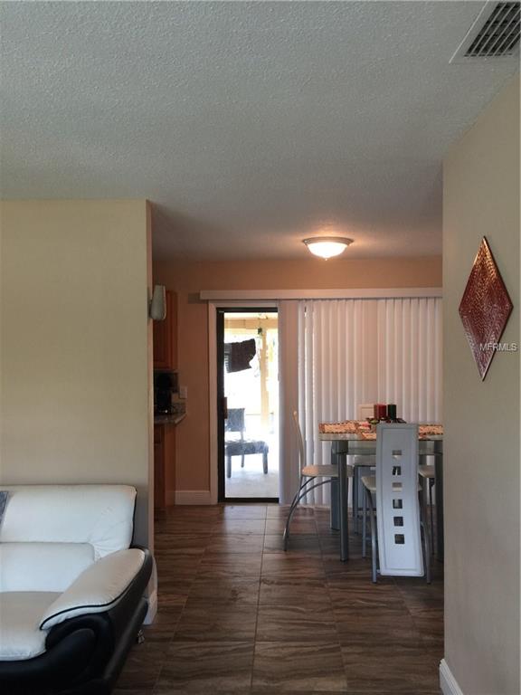 6300 APPIAN WAY, ORLANDO, Florida 32807, 3 Bedrooms Bedrooms, 3 Rooms Rooms,1 BathroomBathrooms,Residential,For sale,APPIAN,O5558859