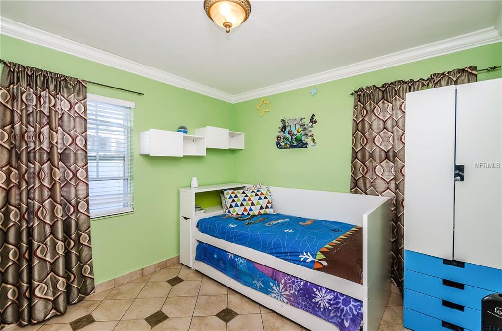 6601 16TH STREET N, ST PETERSBURG, Florida 33702, 3 Bedrooms Bedrooms, 5 Rooms Rooms,2 BathroomsBathrooms,Residential,For sale,16TH,U7846114