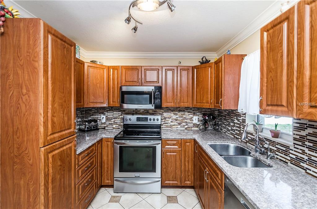 6601 16TH STREET N, ST PETERSBURG, Florida 33702, 3 Bedrooms Bedrooms, 5 Rooms Rooms,2 BathroomsBathrooms,Residential,For sale,16TH,U7846114