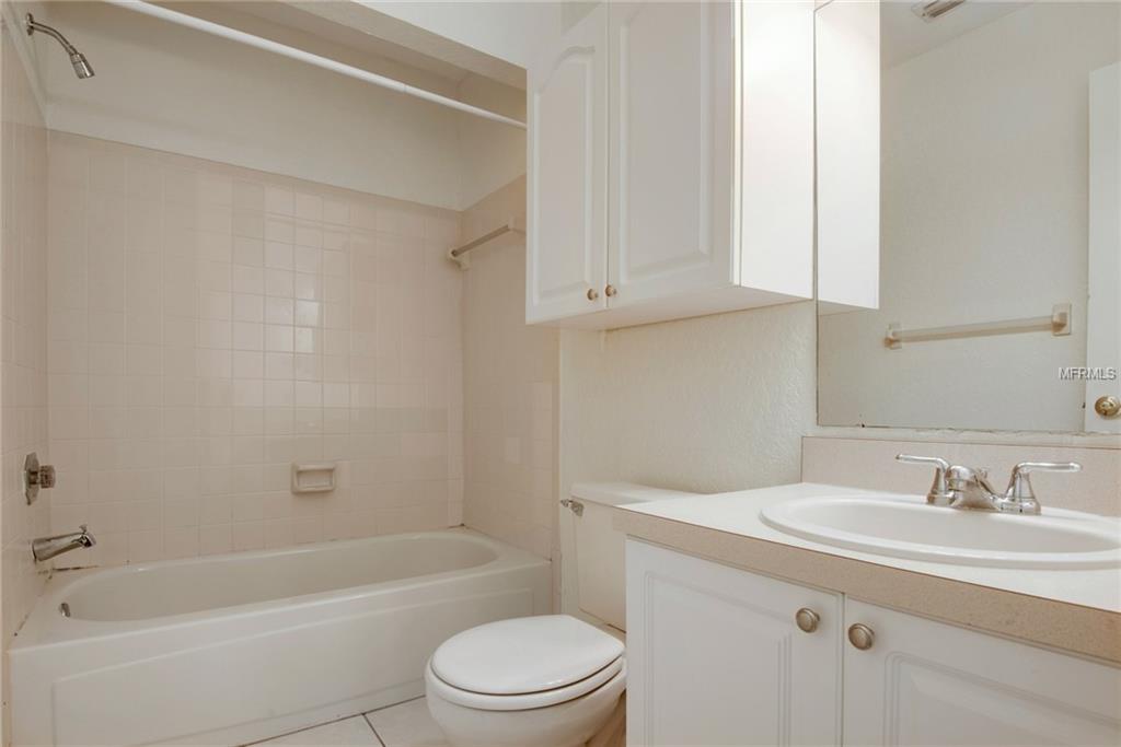 16523 LAKE BRIGADOON CIRCLE, TAMPA, Florida 33618, 2 Bedrooms Bedrooms, 5 Rooms Rooms,2 BathroomsBathrooms,Residential,For sale,LAKE BRIGADOON,T2926662