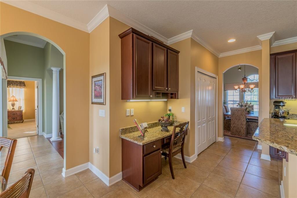 952 HOME GROVE DRIVE, WINTER GARDEN, Florida 34787, 5 Bedrooms Bedrooms, 3 Rooms Rooms,4 BathroomsBathrooms,Residential,For sale,HOME GROVE,O5560539