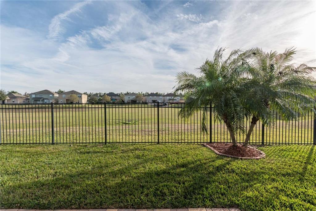 952 HOME GROVE DRIVE, WINTER GARDEN, Florida 34787, 5 Bedrooms Bedrooms, 3 Rooms Rooms,4 BathroomsBathrooms,Residential,For sale,HOME GROVE,O5560539