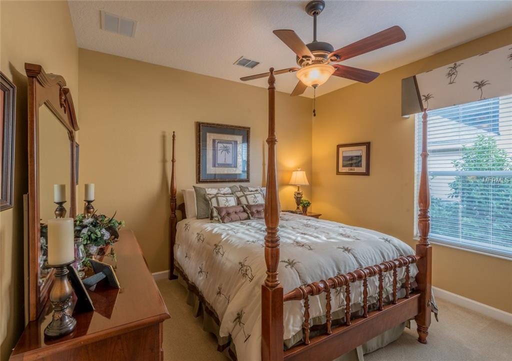 952 HOME GROVE DRIVE, WINTER GARDEN, Florida 34787, 5 Bedrooms Bedrooms, 3 Rooms Rooms,4 BathroomsBathrooms,Residential,For sale,HOME GROVE,O5560539