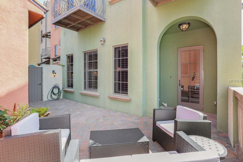 1537 OAK STREET, SARASOTA, Florida 34236, 3 Bedrooms Bedrooms, 6 Rooms Rooms,2 BathroomsBathrooms,Residential,For sale,OAK,A4209409