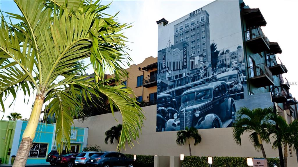 1537 OAK STREET, SARASOTA, Florida 34236, 3 Bedrooms Bedrooms, 6 Rooms Rooms,2 BathroomsBathrooms,Residential,For sale,OAK,A4209409