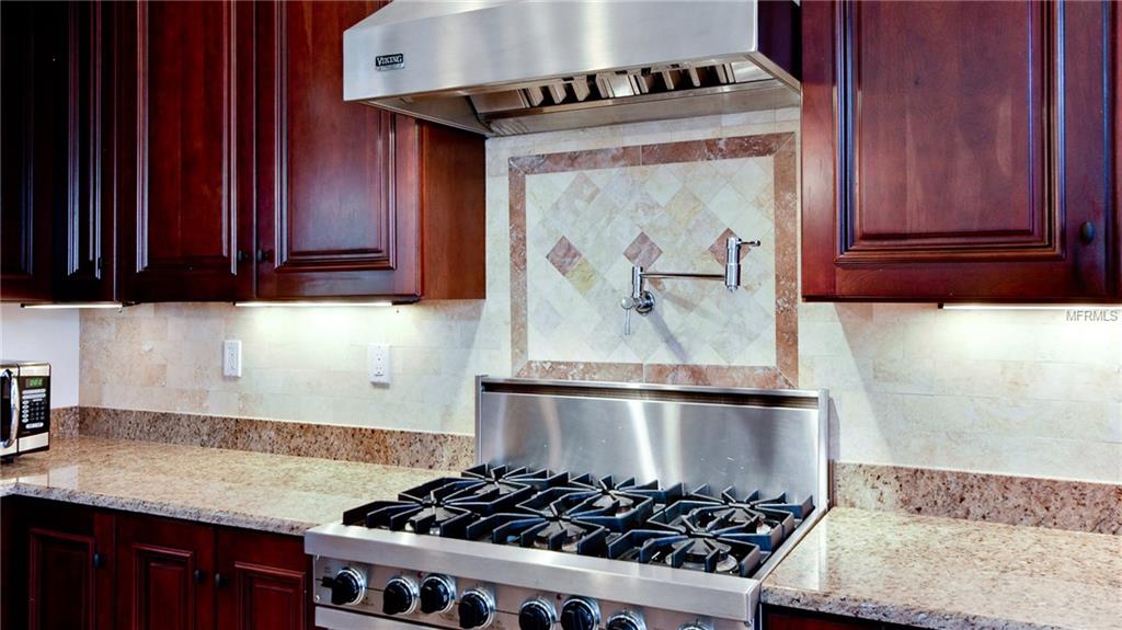 1537 OAK STREET, SARASOTA, Florida 34236, 3 Bedrooms Bedrooms, 6 Rooms Rooms,2 BathroomsBathrooms,Residential,For sale,OAK,A4209409