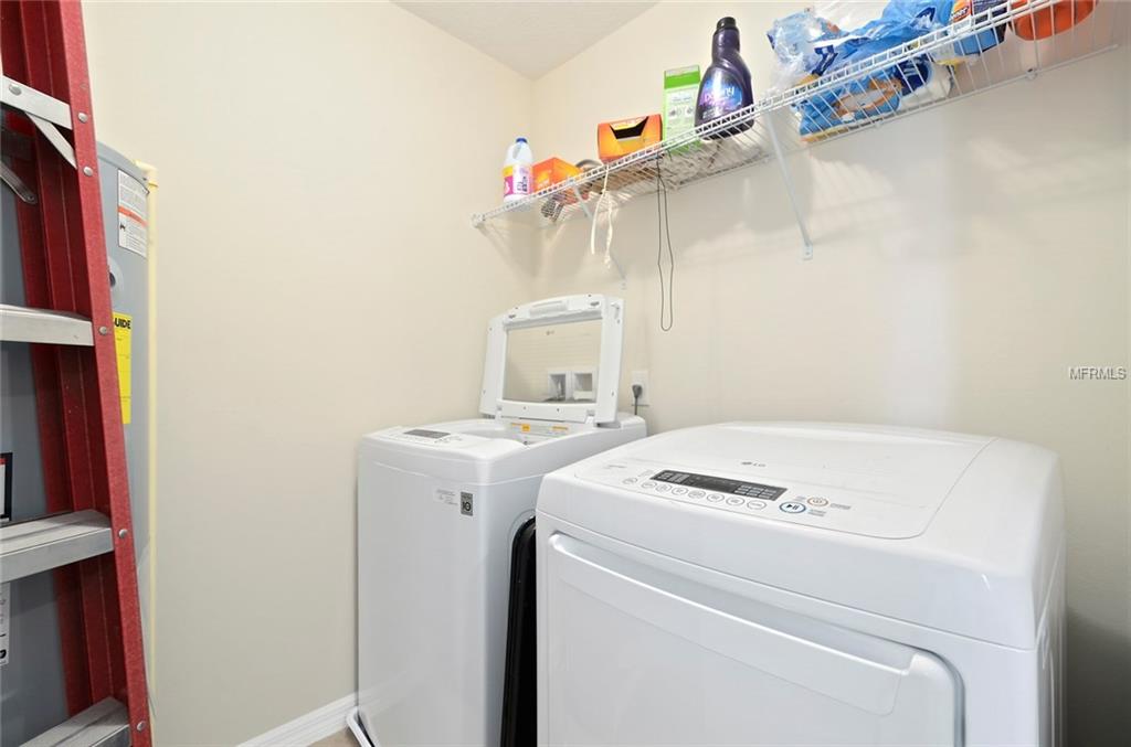 600 NORTHERN WAY, WINTER SPRINGS, Florida 32708, 3 Bedrooms Bedrooms, 5 Rooms Rooms,3 BathroomsBathrooms,Residential,For sale,NORTHERN,O5561174