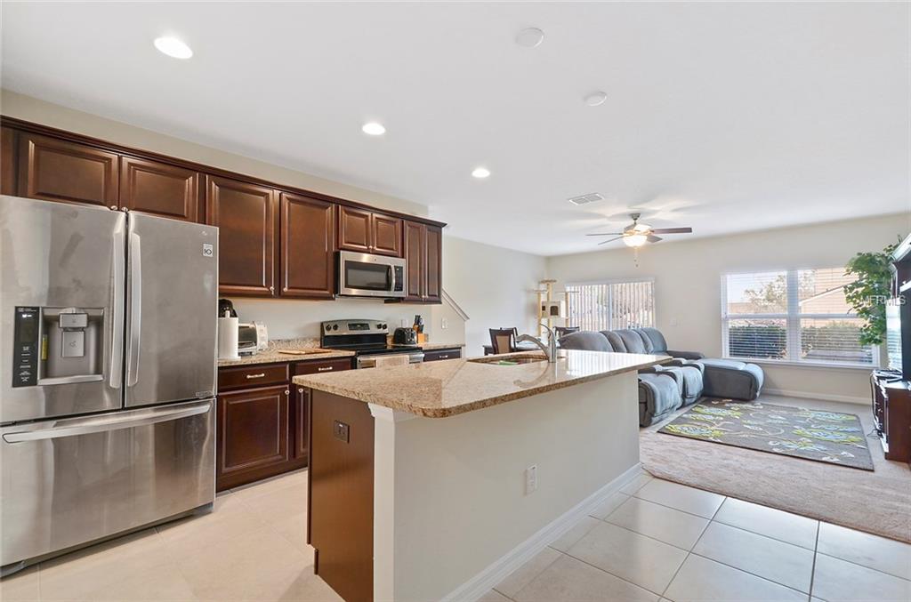 600 NORTHERN WAY, WINTER SPRINGS, Florida 32708, 3 Bedrooms Bedrooms, 5 Rooms Rooms,3 BathroomsBathrooms,Residential,For sale,NORTHERN,O5561174