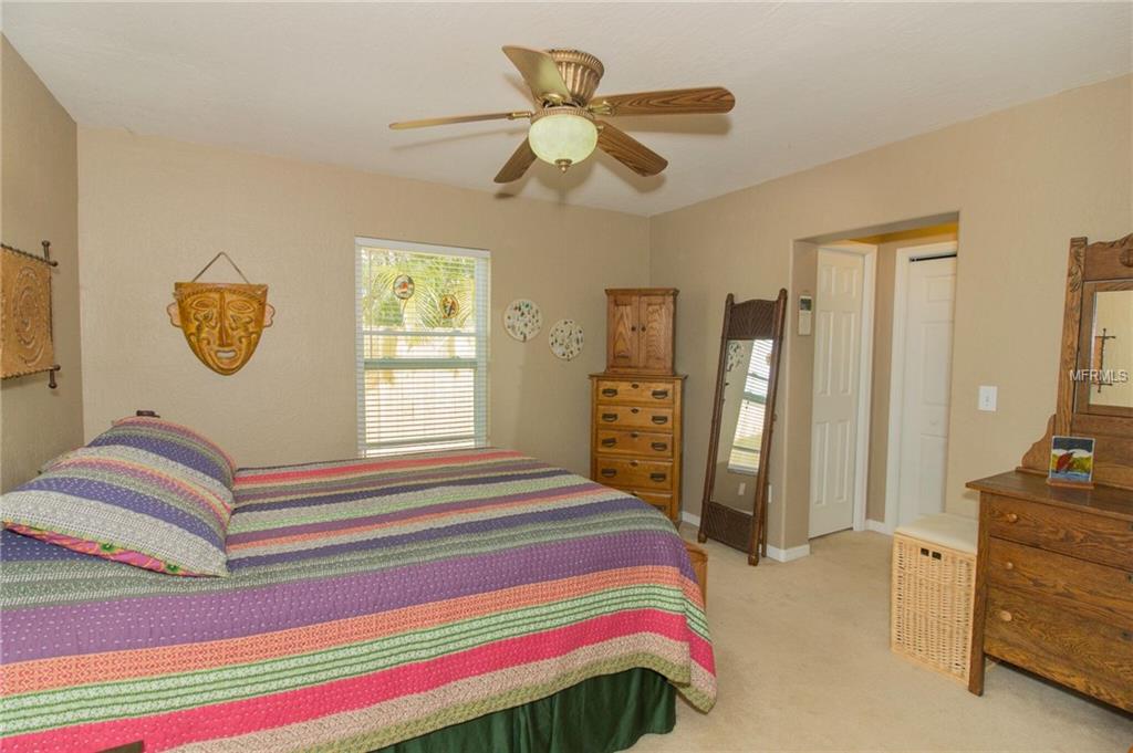 204 ALGIERS DRIVE, VENICE, Florida 34293, 3 Bedrooms Bedrooms, 7 Rooms Rooms,2 BathroomsBathrooms,Residential,For sale,ALGIERS,N5916382