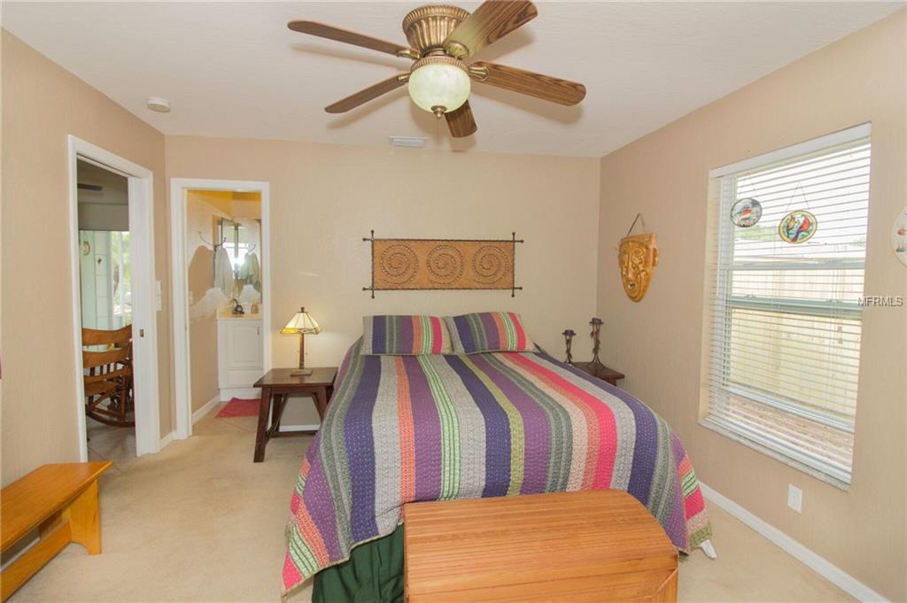 204 ALGIERS DRIVE, VENICE, Florida 34293, 3 Bedrooms Bedrooms, 7 Rooms Rooms,2 BathroomsBathrooms,Residential,For sale,ALGIERS,N5916382