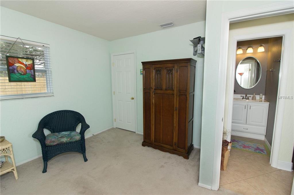 204 ALGIERS DRIVE, VENICE, Florida 34293, 3 Bedrooms Bedrooms, 7 Rooms Rooms,2 BathroomsBathrooms,Residential,For sale,ALGIERS,N5916382