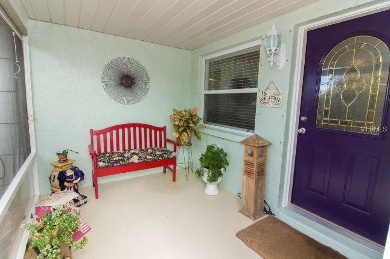 204 ALGIERS DRIVE, VENICE, Florida 34293, 3 Bedrooms Bedrooms, 7 Rooms Rooms,2 BathroomsBathrooms,Residential,For sale,ALGIERS,N5916382