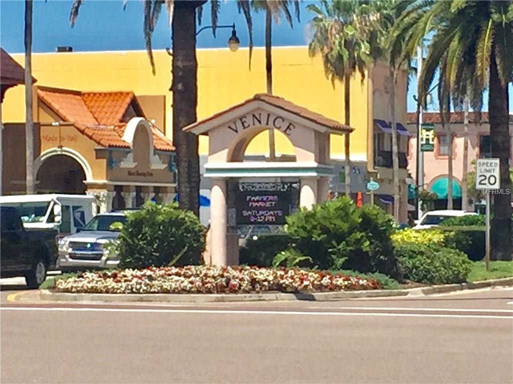 204 ALGIERS DRIVE, VENICE, Florida 34293, 3 Bedrooms Bedrooms, 7 Rooms Rooms,2 BathroomsBathrooms,Residential,For sale,ALGIERS,N5916382