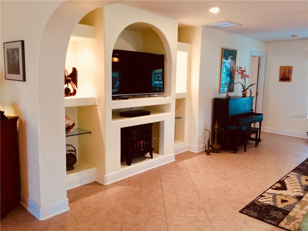 204 ALGIERS DRIVE, VENICE, Florida 34293, 3 Bedrooms Bedrooms, 7 Rooms Rooms,2 BathroomsBathrooms,Residential,For sale,ALGIERS,N5916382