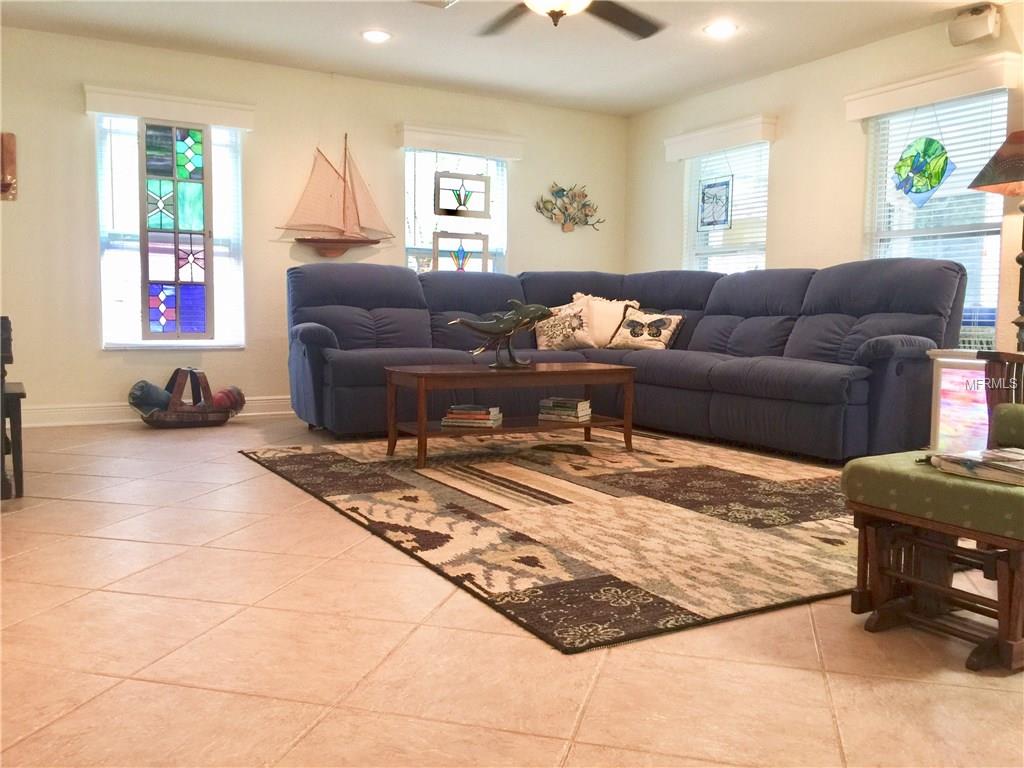 204 ALGIERS DRIVE, VENICE, Florida 34293, 3 Bedrooms Bedrooms, 7 Rooms Rooms,2 BathroomsBathrooms,Residential,For sale,ALGIERS,N5916382