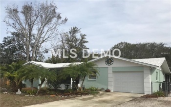 204 ALGIERS DRIVE, VENICE, Florida 34293, 3 Bedrooms Bedrooms, 7 Rooms Rooms,2 BathroomsBathrooms,Residential,For sale,ALGIERS,N5916382
