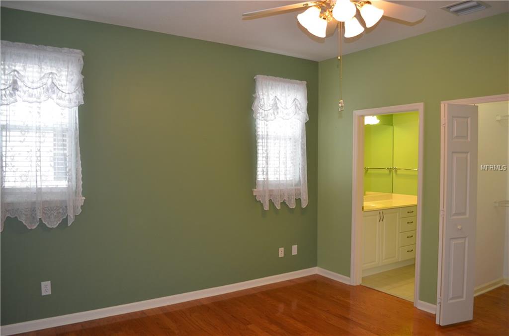 214 WESTCOTT COURT, DELAND, Florida 32724, 3 Bedrooms Bedrooms, 9 Rooms Rooms,3 BathroomsBathrooms,Residential,For sale,WESTCOTT,O5530191